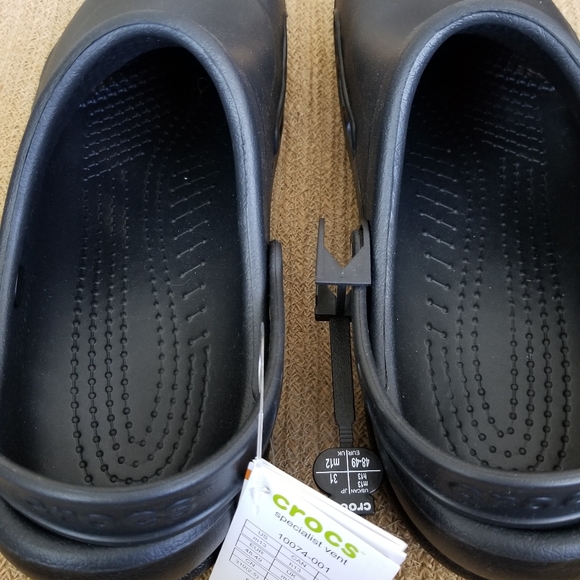 Crocs! - Picture 2 of 7